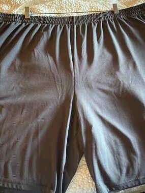 Amazon Essentials Black Men's Athletic Shorts